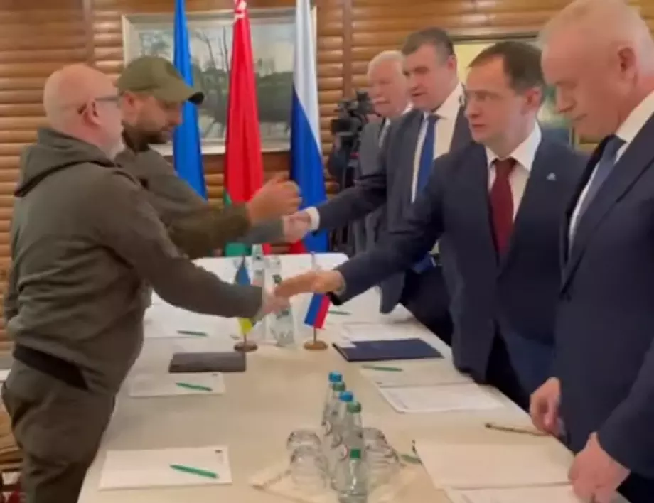 Опитали да отровят участник в преговорите между Русия и Украйна, друг бил убит "по недоразумение"