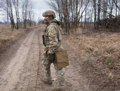 Великобритания забрани на свои военни да посещават Украйна 