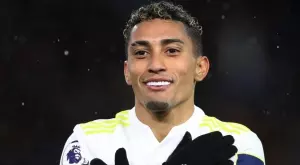 Лапорта: Челси? Арсенал? Рафиня иска в Барса