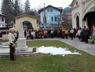 Тетевен отбеляза 144 години от Освобождението на България