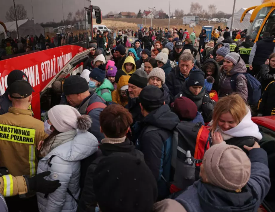 Русия обеща хуманитарни коридори за евакуация от Киев, Харков, Мариупол и Суми