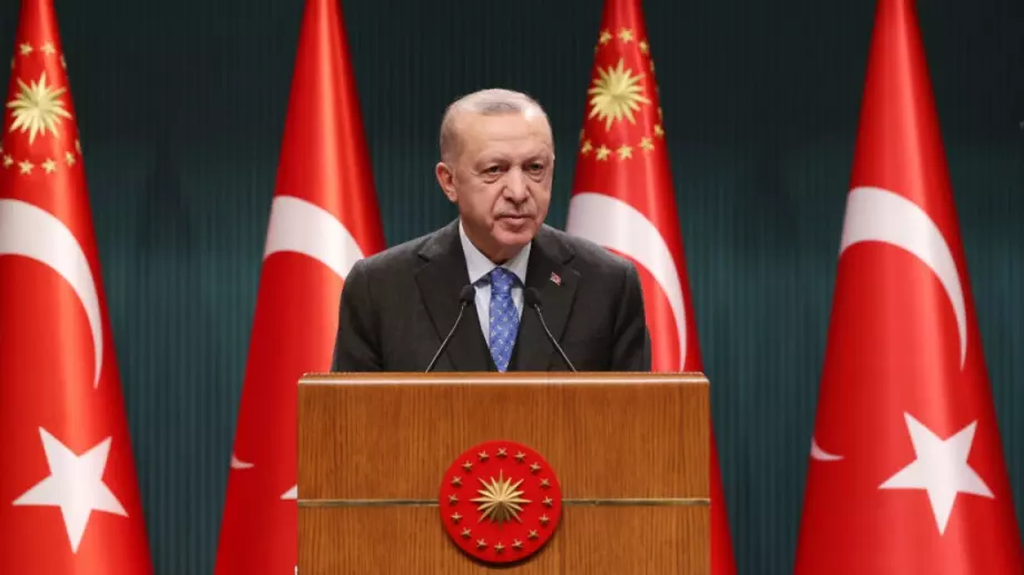 Ердоган ще разговаря с Путин и Зеленски за зърнения коридор