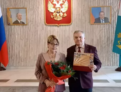 Румен Петков се срещна с посланика на Русия в България Елеонора Митрофанова