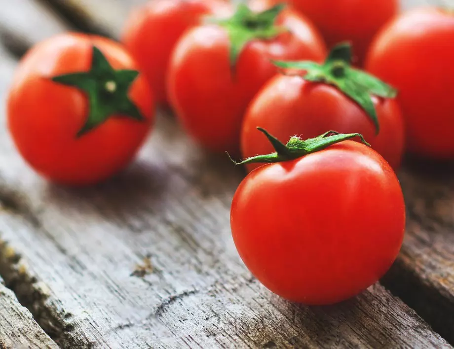 Ако искате да си отгледате прекрасни ЧЕРИ домати, направете това