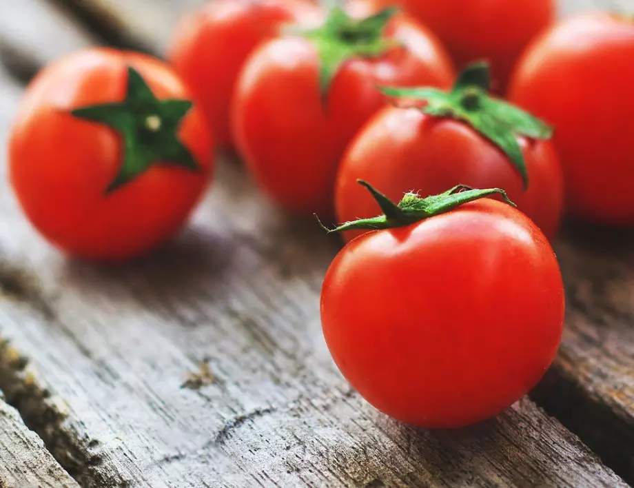 Ако искате сочни и вкусни чери домати, направете ТОВА