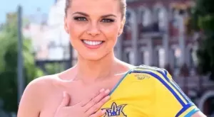 ВИДЕО: Дъщерята на Олег Блохин с разтърсващо обръщение за войната в Украйна