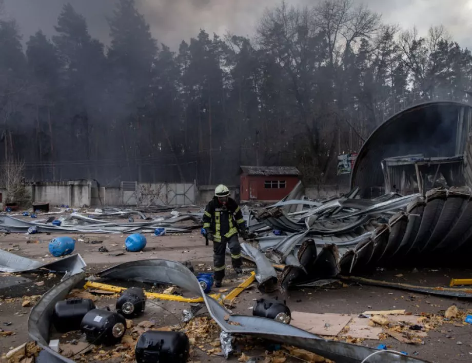 ООН съобщи за още два разрушени родилни дома в Украйна