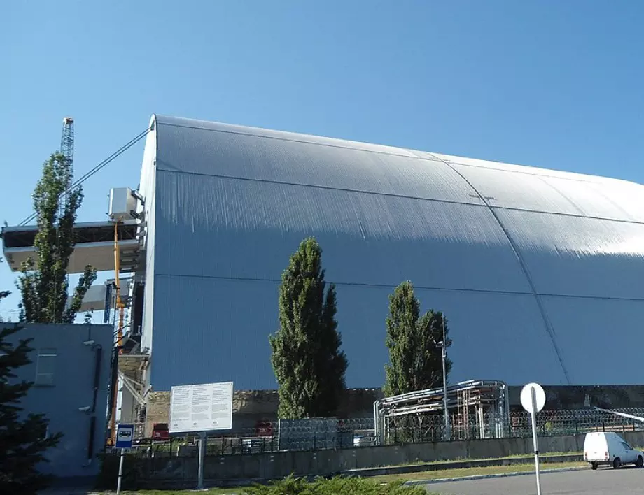 Експерт: Опасност от АЕЦ "Чернобил" ще има, ако се надупчат стените на хранилището