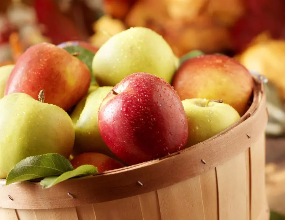 Какво ще се случи, ако ядете ябълките със семената?