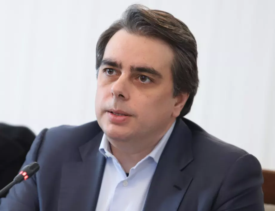 Асен Василев обяви от Брюксел: В България ще има регионален газов координационен център