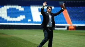 Икер Касияс изтри съобщението, в което разкрива, че е гей (СНИМКА)