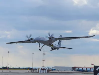 ВИДЕО с първия полет на модерния турски дрон Bayraktar TB3: Ето какво може
