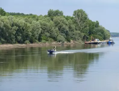 Фериботът Оряхово -  Бекет спря заради ниското ниво на р. Дунав 
