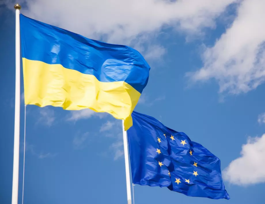 Франция призова ЕС бързо да помогне на Украйна за доставките на оръжие