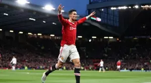 {{ otherArticle[0].article.title }}