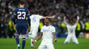 СНИМКА: Обяснението на Давид Алаба за празнуването на гол с вдигнат стол