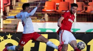 {{ otherArticle[0].article.title }}