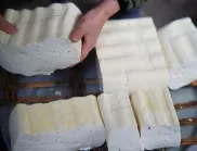 Биволско сирене без грам биволско мляко: Повторни тестове на сирена и кашкавали рисуват тъжна картина