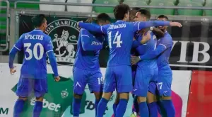 {{ otherArticle[0].article.title }}