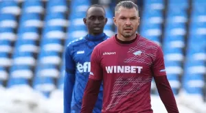 Валери Божинов се отпуши за Септември, гонитбата продължава