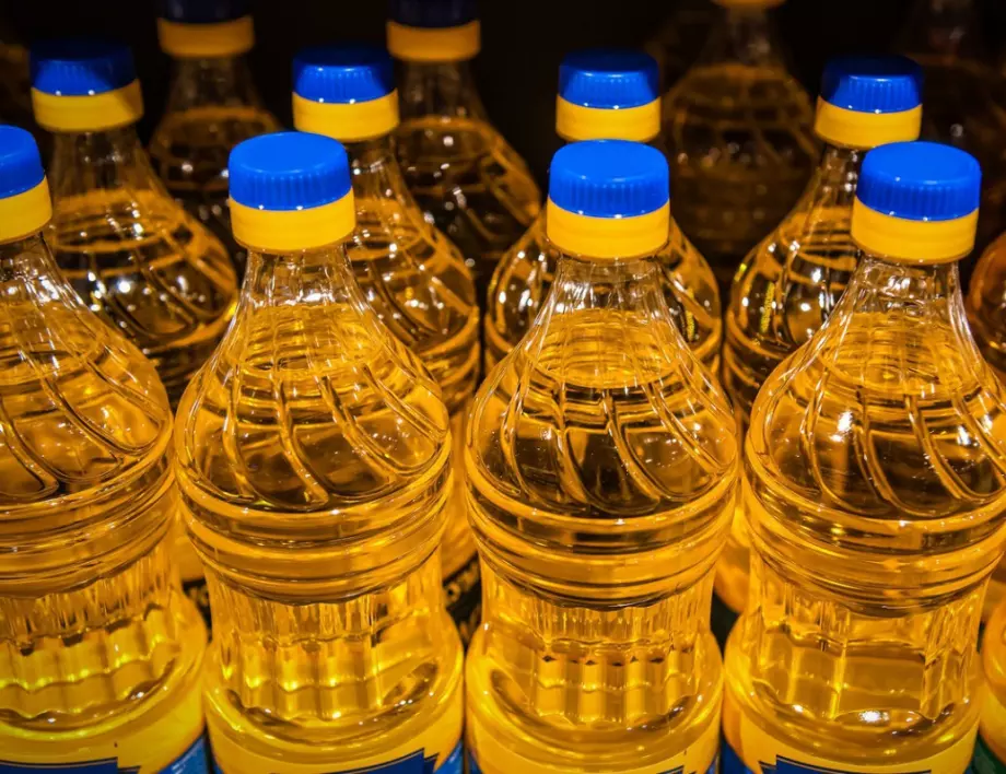 Крадци задигнаха 100 бутилки олио от къща в Кюстендилско 
