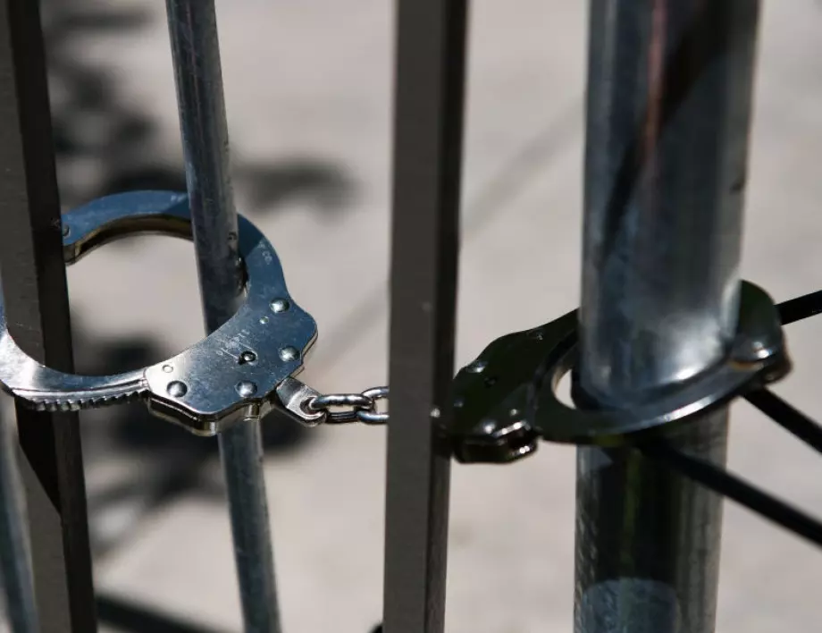 Седем души са задържани за кражба в Сливен