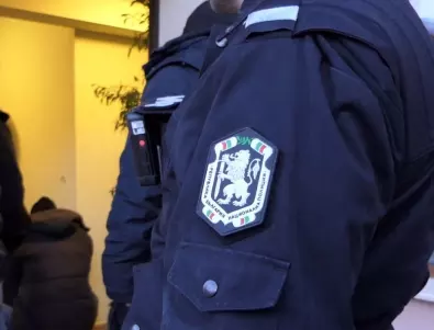 Четирима столични полицаи са хванати с подкуп