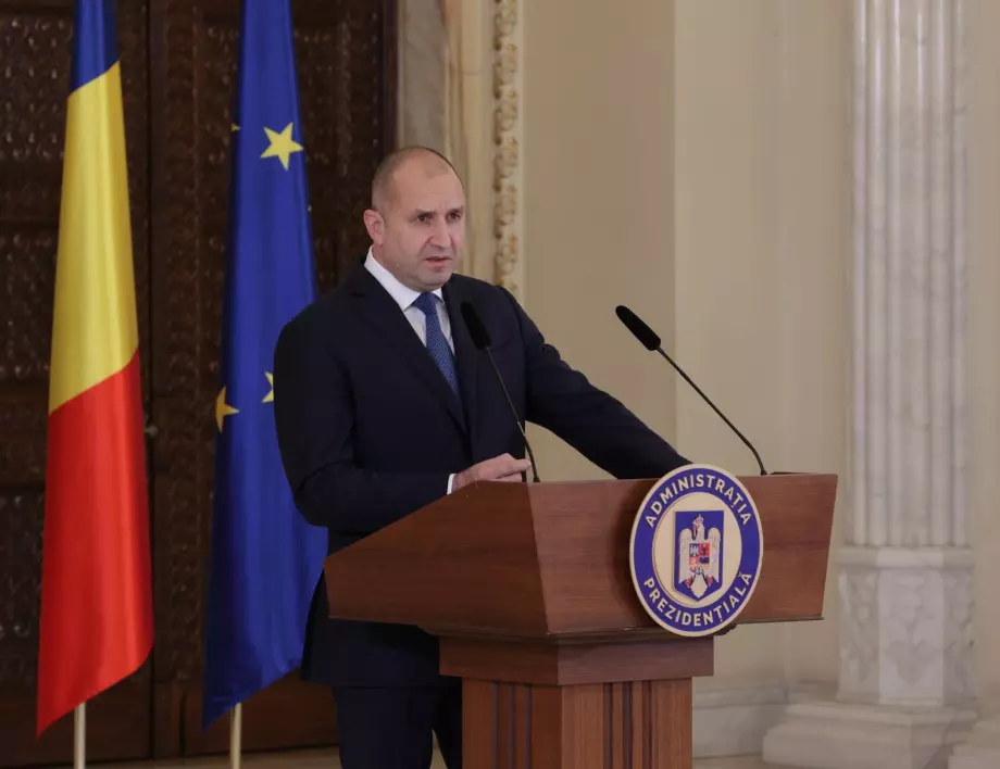 Румен Радев в Румъния: Нищо не може да оправдае потъпкването на националния суверенитет на Украйна