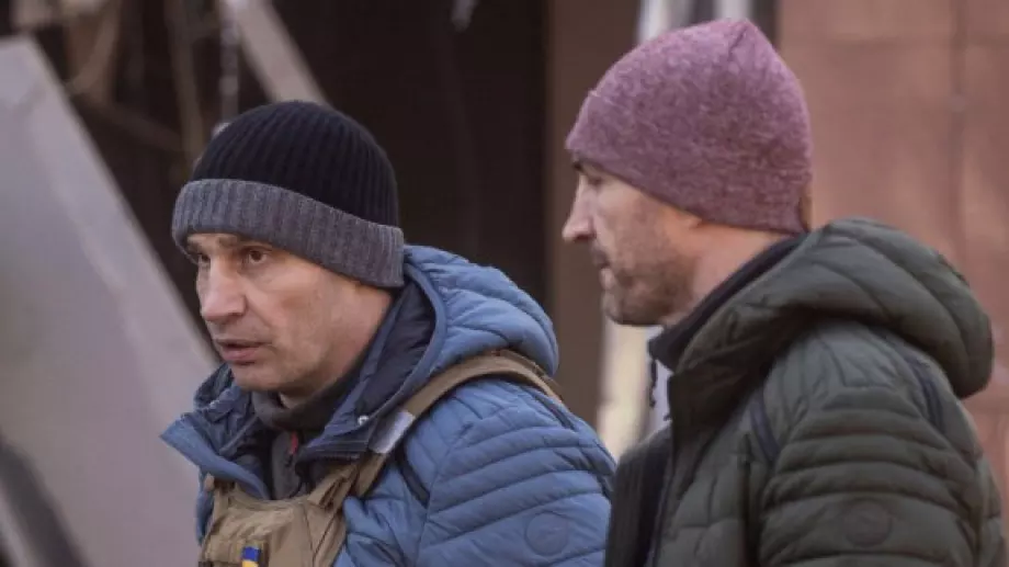 Как реагираха братята Кличко на това, че Усик напуска Украйна за бой с Джошуа?