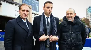 {{ otherArticle[0].article.title }}