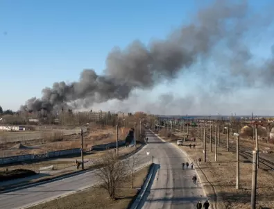 Руски обстрел близо до украинската граница с Полша, има жертви (ВИДЕО)