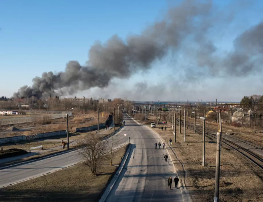 Смъртоносна руска атака порази чак Западна Украйна, Полша вдигна авиацията си (СНИМКИ)