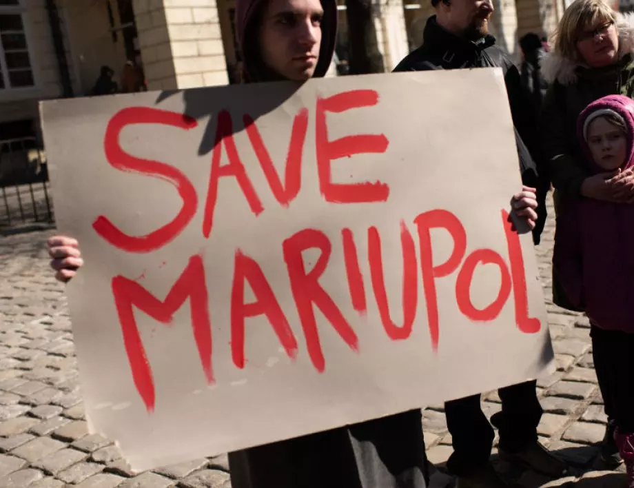 Великобритания: Русия атакува безразборно в Мариупол