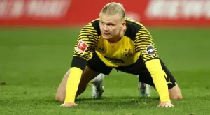 {{ otherArticle[0].article.title }}