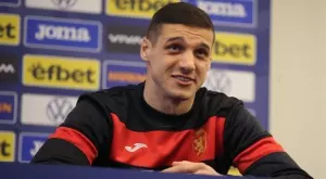 {{ otherArticle[0].article.title }}