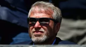 {{ otherArticle[0].article.title }}