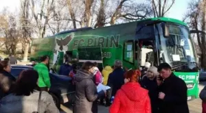 {{ otherArticle[0].article.title }}