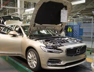 Volvo ще съкрати 1300 служители в Швеция