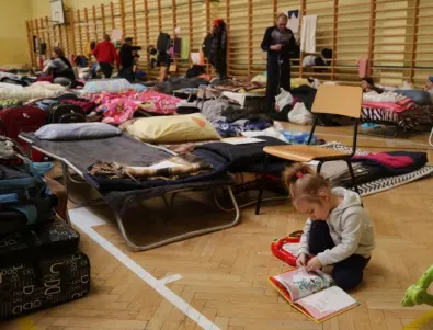 Украинските бежанци активно напускат България