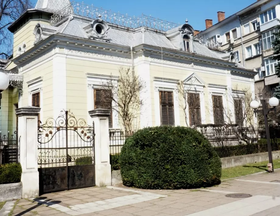 Община Русе ще иска финансова подкрепа за реставрация на Семизовата къща