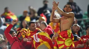 {{ otherArticle[0].article.title }}