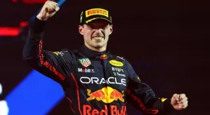 {{ otherArticle[0].article.title }}