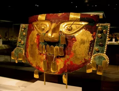 Археолози откриха хирургически инструменти на 1000 години в Перу