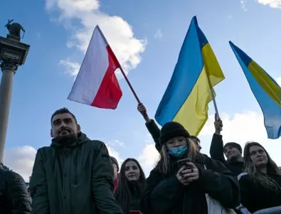 Украинците в Полша бързо започват работа. Защо е така.