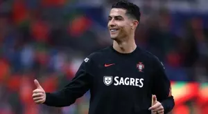 Роналдо показа новородената си дъщеря за пръв път (СНИМКА)