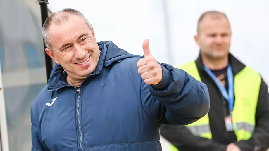 Трансферът се пече! Левски се договаря с Ивелин Попов за заплатата му на „Герена“, той реже кипърци