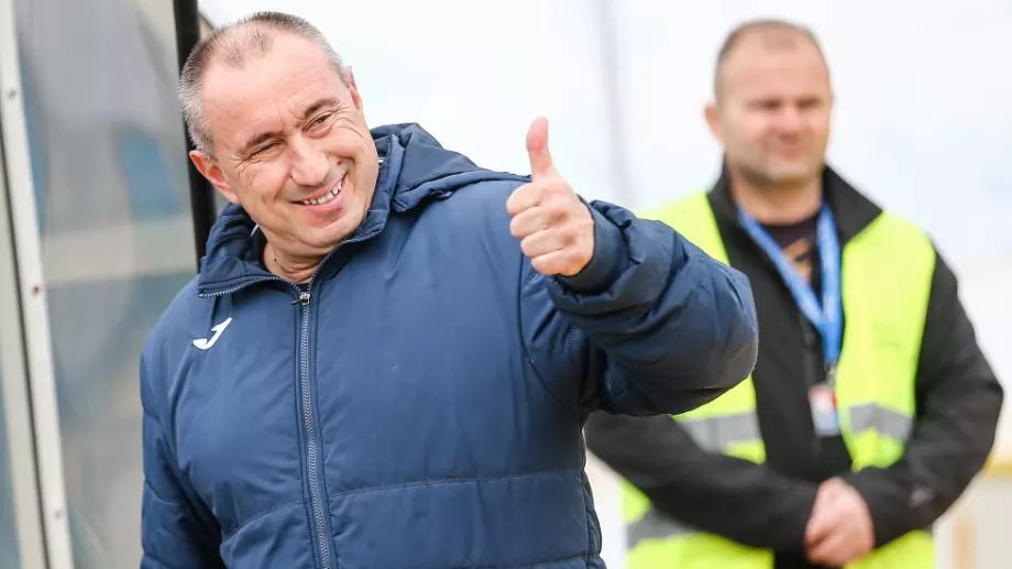 Страхотна новина за Левски и Станимир Стоилов - Николай Михайлов ще бъде готов за мача с ЦСКА?