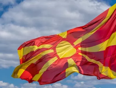 Македонският военен министър призова за деескалация в Косово