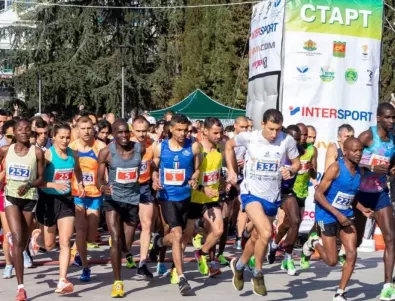 Рекорден брой бегачи взеха участие в маратона на Стара Загора
