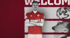 {{ otherArticle[0].article.title }}